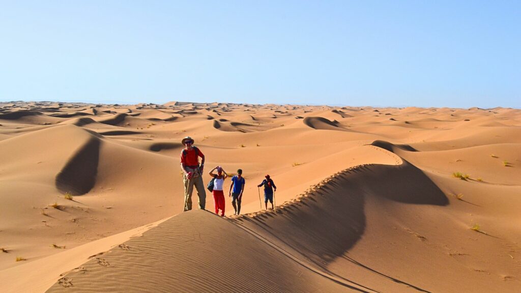Randonnée désert Maroc dunes de Mhamid et Chegaga