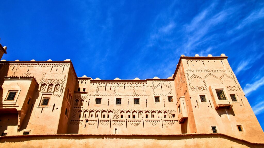 la ville de Ouarzazate et la kasbah de Taourirte